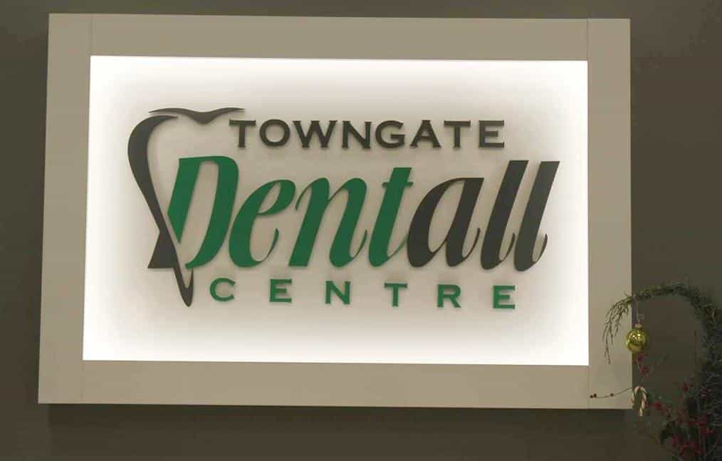 Dr. Magdalena De Angelis, Towngate Dentall Centre's Logo