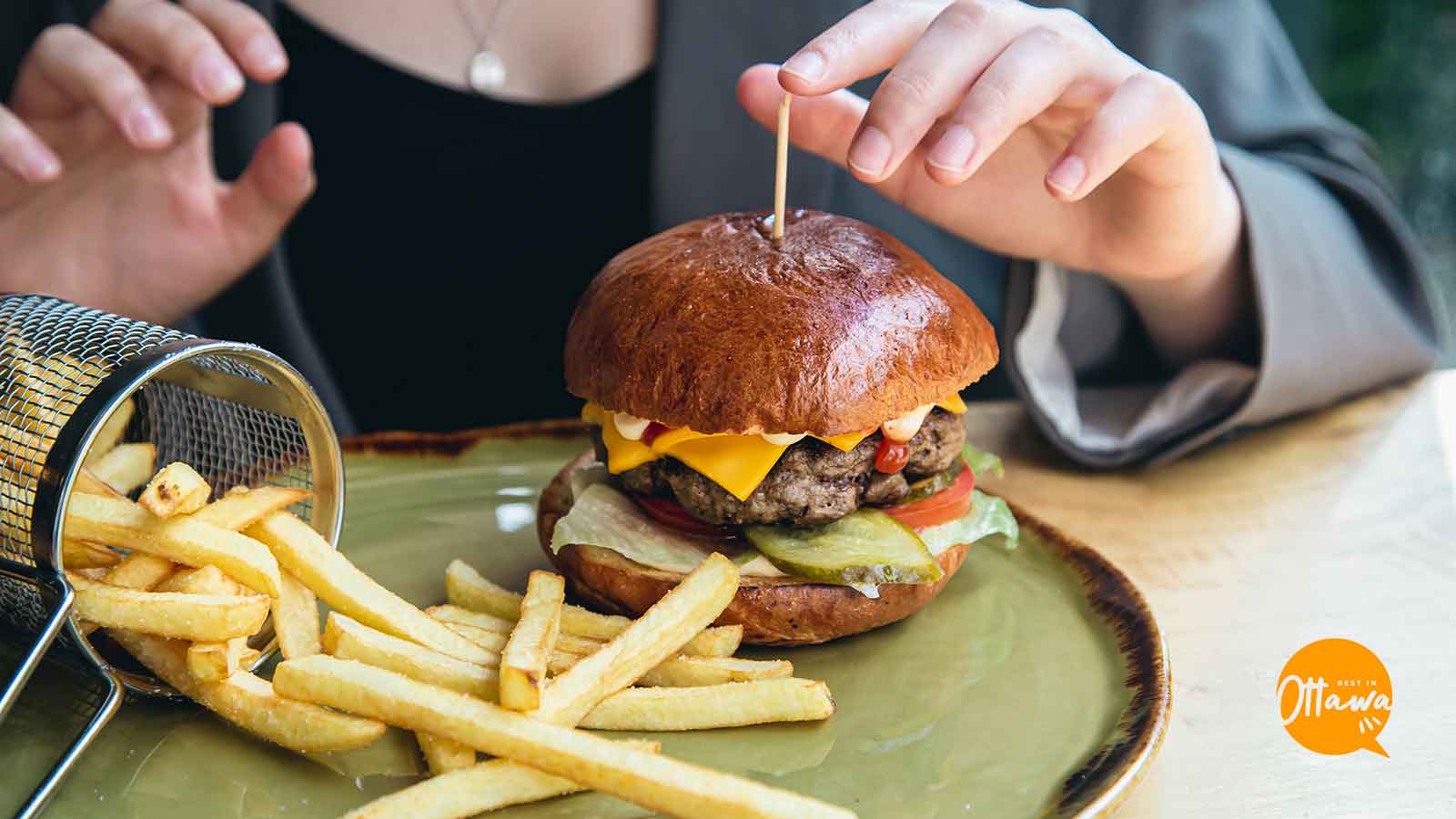 Top 5 Burger Restaurants in Ottawa