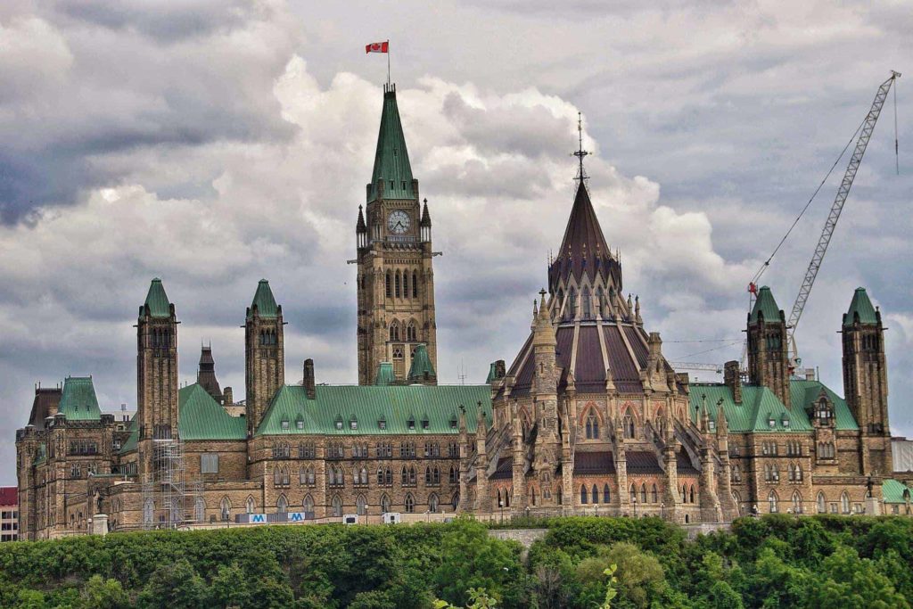 How to Visit Parliament Hill Ottawa