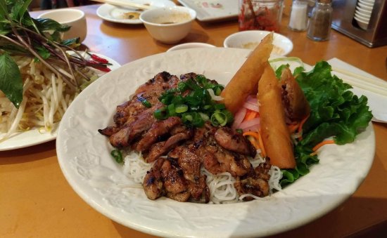 Grilled Beef, Pork Spring Roll Rice Vermicelli