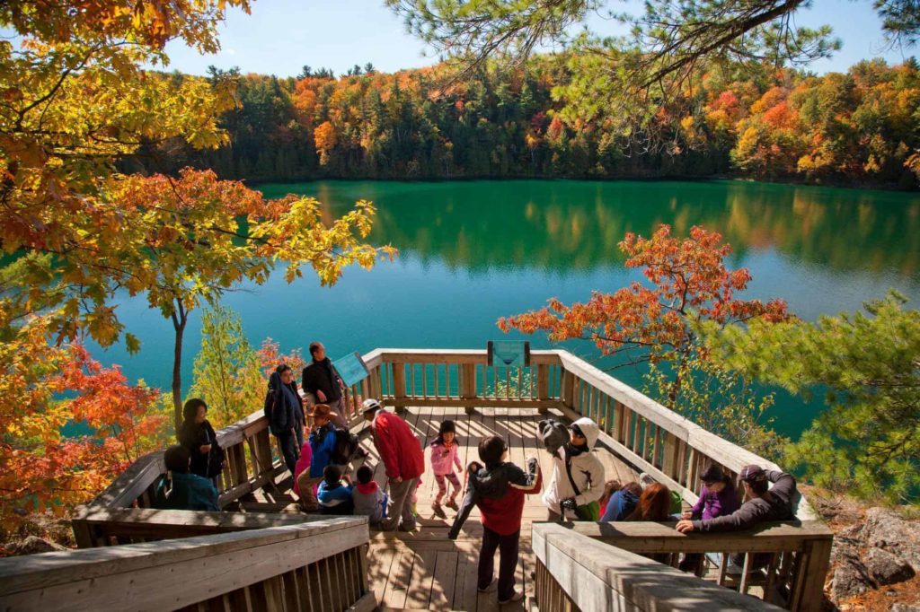 Have a picnic at Gatineau Park