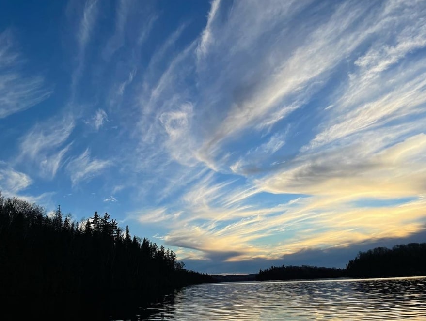 Horwood Lake Lodge