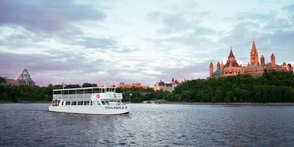 Ottawa Sightseeing River Cruise