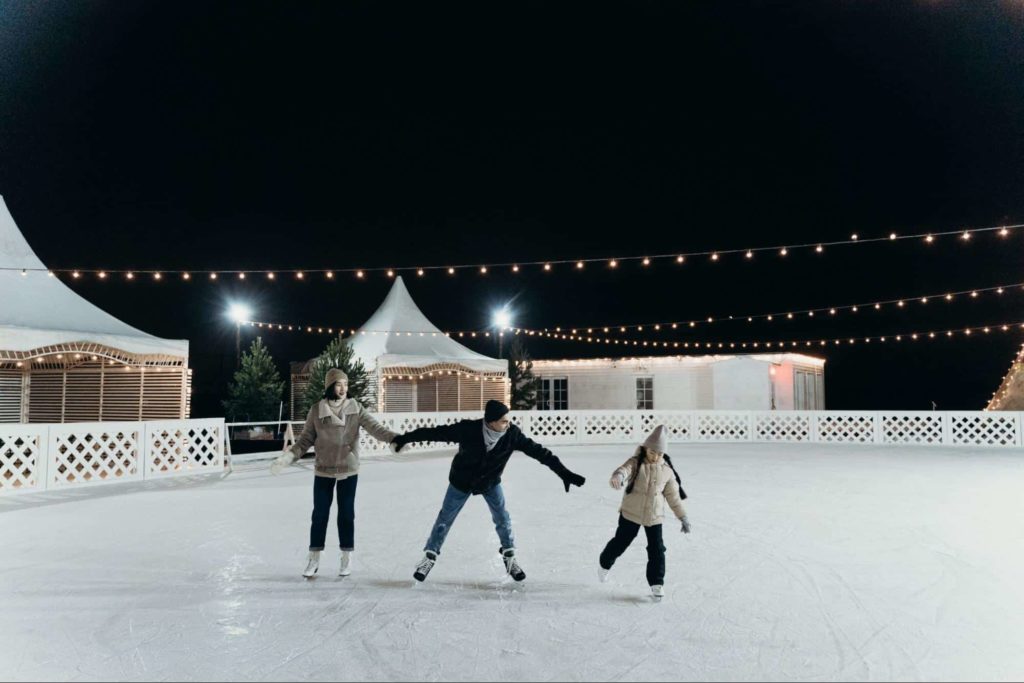 Skate during the night